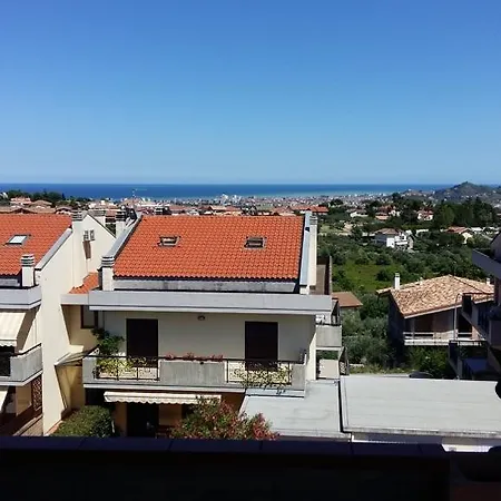 アパート La Casa Di Elios *